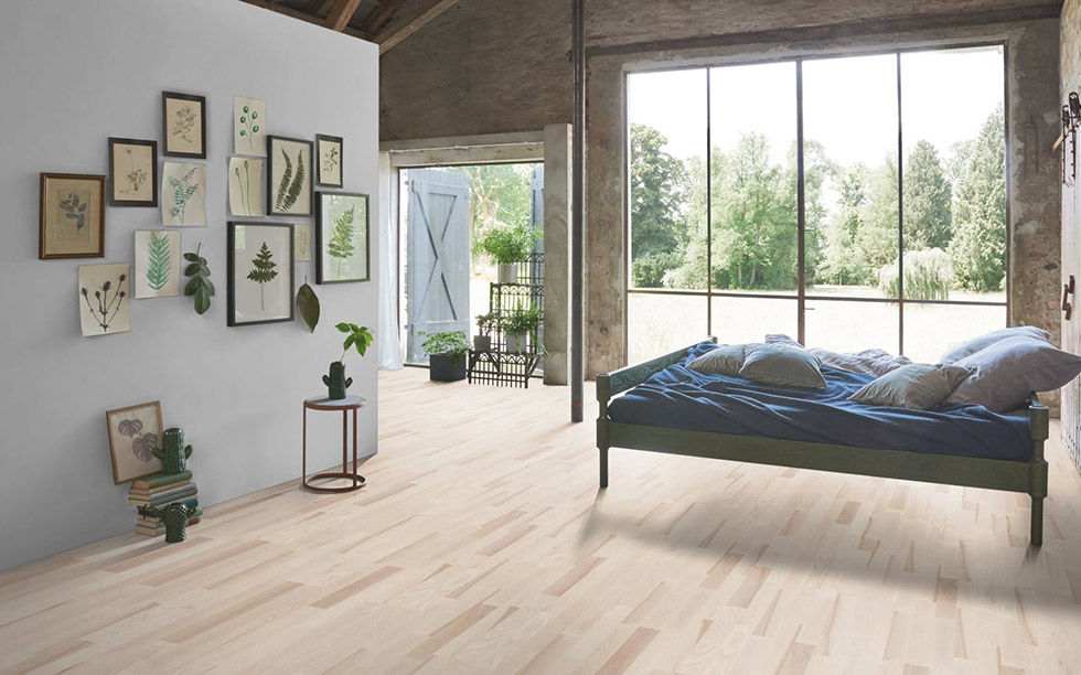 PARADOR Parkett Esche Schiffsboden 3-Stab lackversiegelt matt weiß | Aktionsparkett | 7 m²-4014809202967